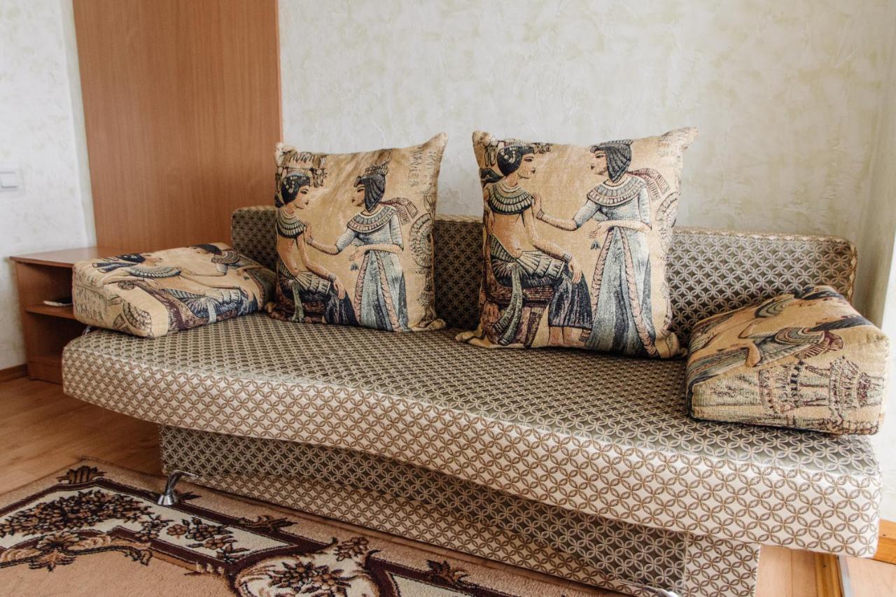 Гостинний Двір "Марія" Hotel Kropyvnytskyi Bagian luar foto