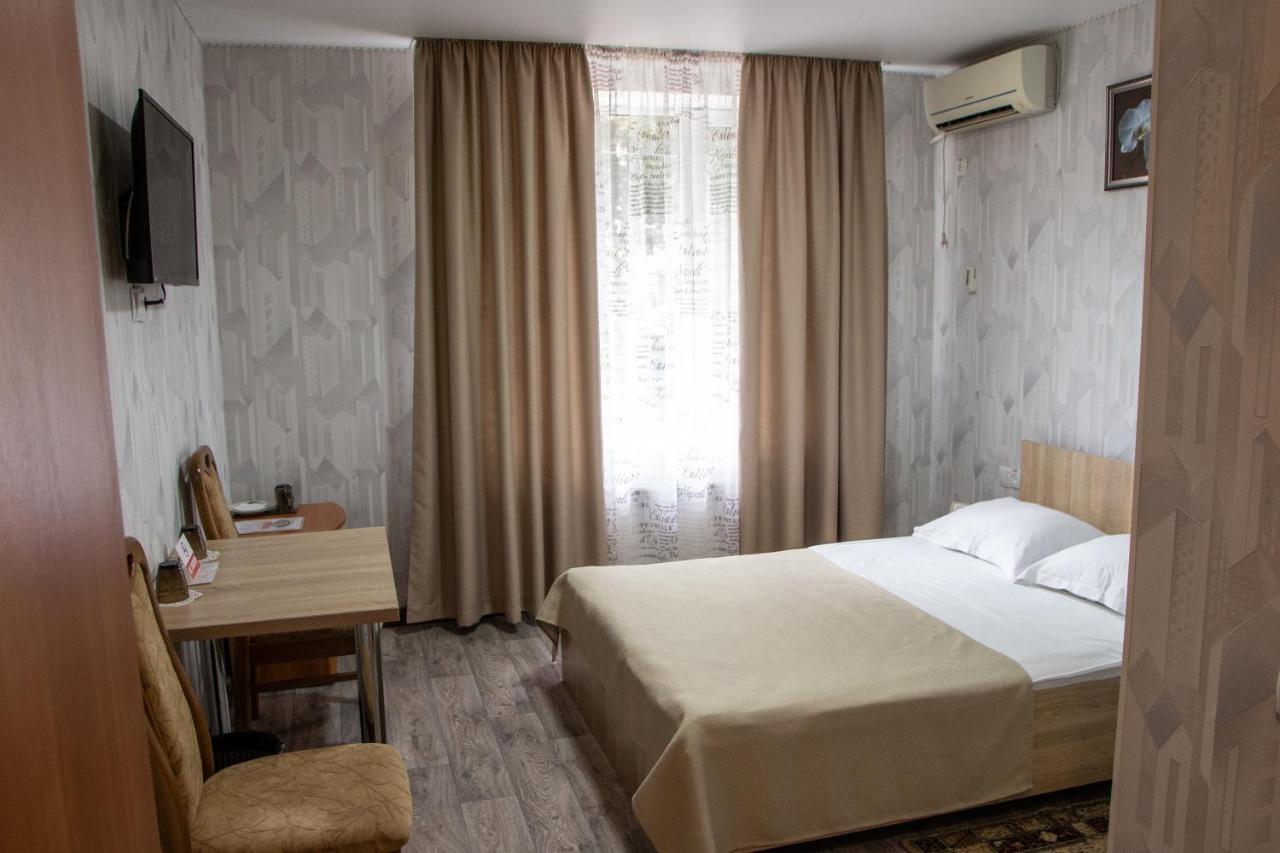 Гостинний Двір "Марія" Hotel Kropyvnytskyi Bagian luar foto