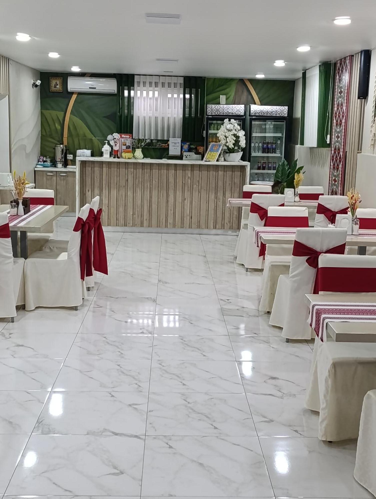 Гостинний Двір "Марія" Hotel Kropyvnytskyi Bagian luar foto